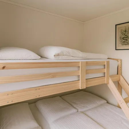 Delightful Bryggen - Norwegians Minimum Age 25 베르겐